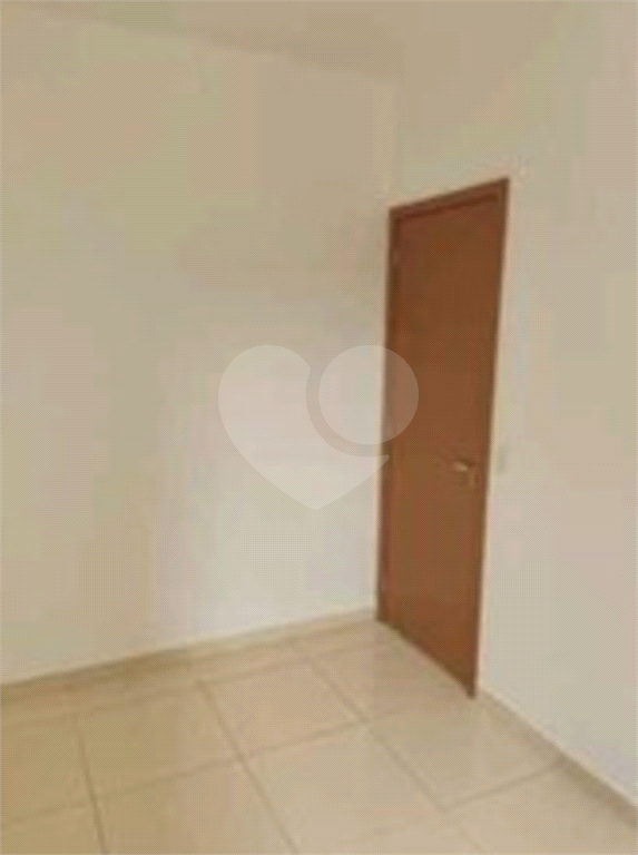 Apartamento à venda com 2 quartos, 52m² - Foto 8