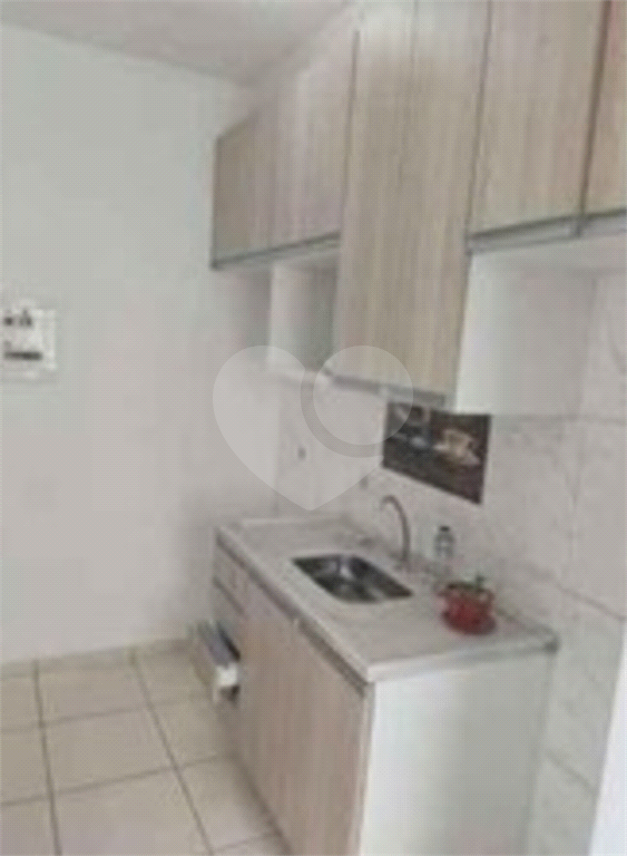 Apartamento à venda com 2 quartos, 52m² - Foto 14