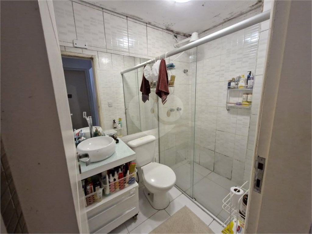 Vende-se: Casa em Condomínio Fechado no Barro Branco – 229m²