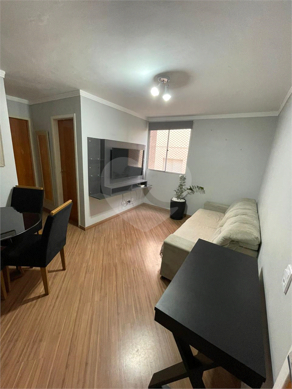 APARTAMENTO em JARDIM SÃO LUIS