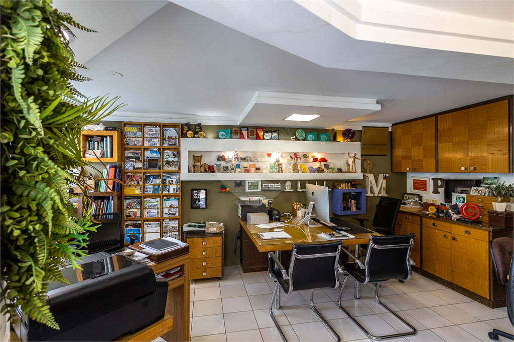 CASA EM CONDOMÍNIO À VENDA EM ALPHAVILLE 