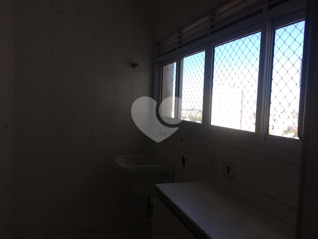 Vende apartamento 3 dormitirios duas suites e varanda goumert a cinco minutos do metro santana 