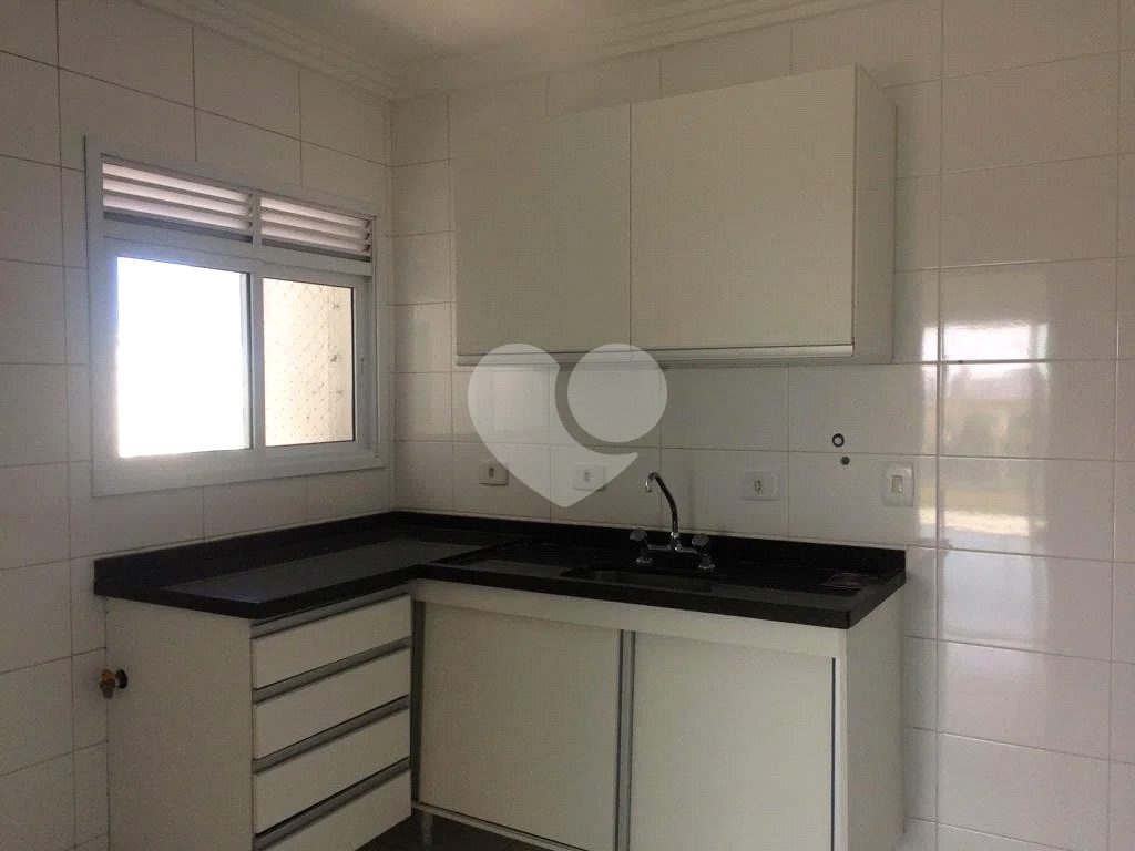 Vende apartamento 3 dormitirios duas suites e varanda goumert a cinco minutos do metro santana 