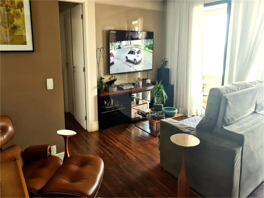 Apartamento à venda em Pinheiros 