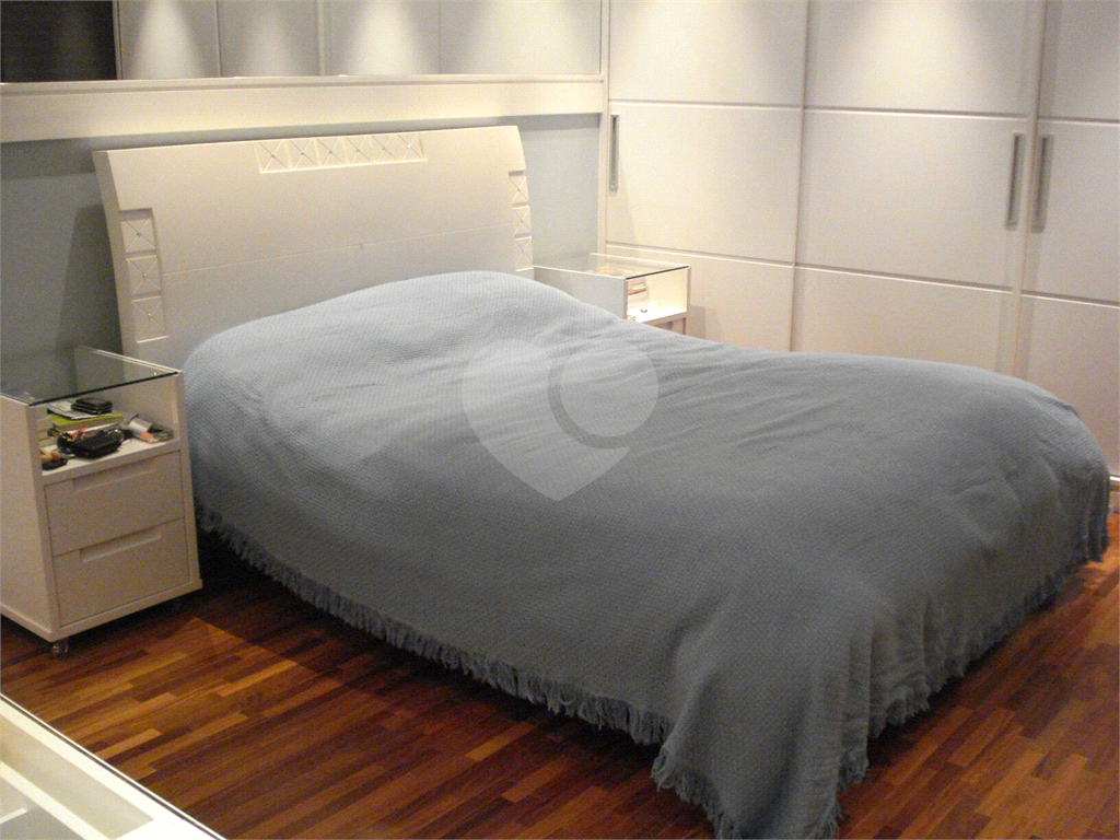 Apartamento à venda em Pinheiros 