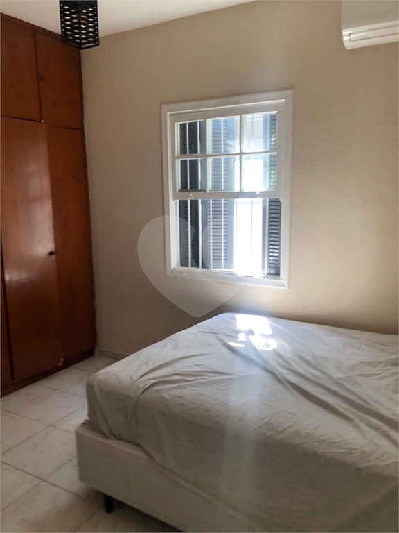 CASA TERREA PARA LOCAÇÃO COM EDICULA