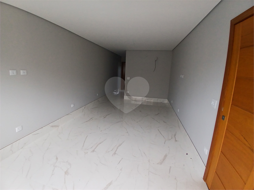 Sobrado novo 3 suítes no Parque São Domingos