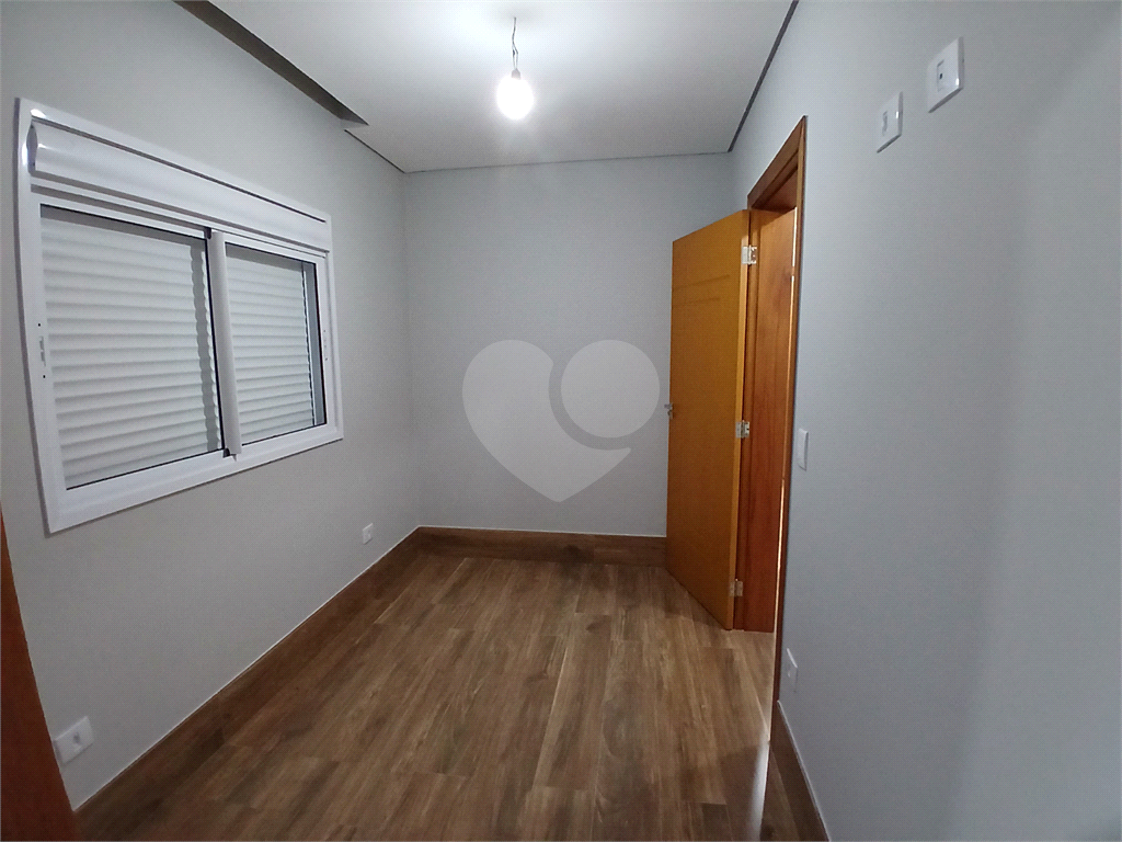 Sobrado novo 3 suítes no Parque São Domingos