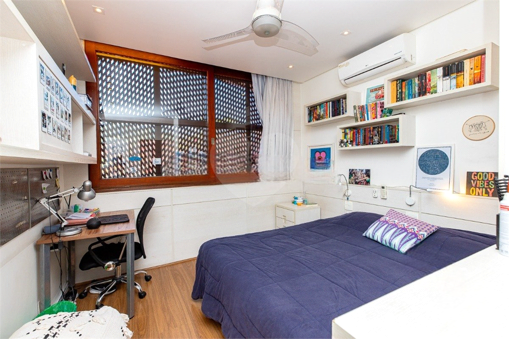 Casa Sobrado em Alto de Pinheiros

