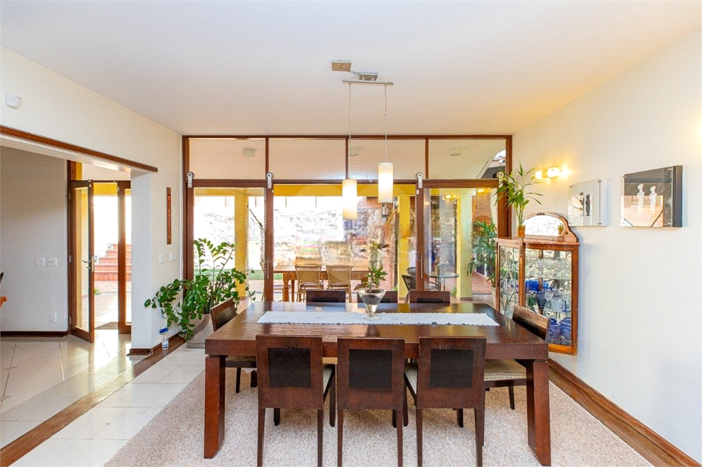 Casa Sobrado em Alto de Pinheiros
