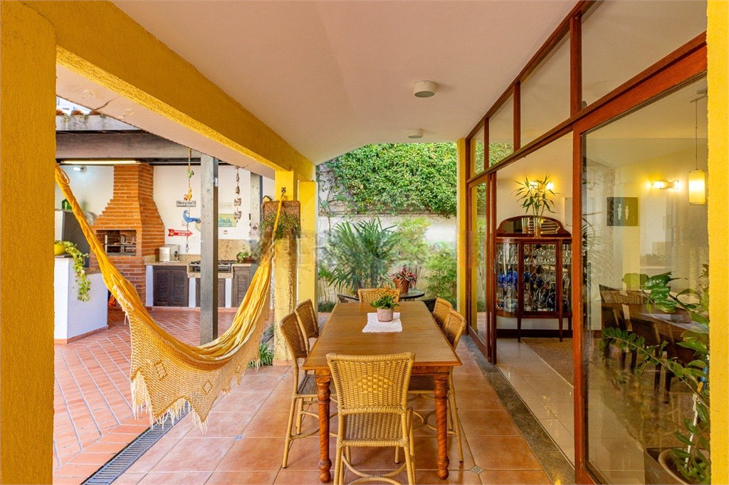 Casa Sobrado em Alto de Pinheiros
