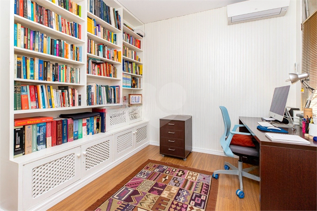 Casa Sobrado em Alto de Pinheiros
