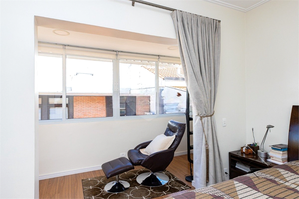 Casa Sobrado em Alto de Pinheiros
