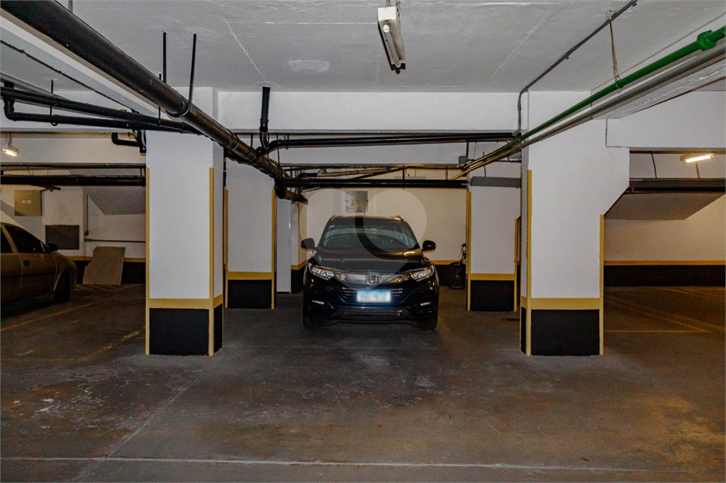 APARTAMENTO em ITAIM BIBI