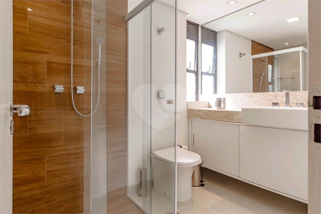 APARTAMENTO em ITAIM BIBI