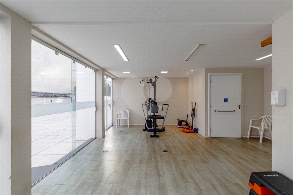 APARTAMENTO em ITAIM BIBI