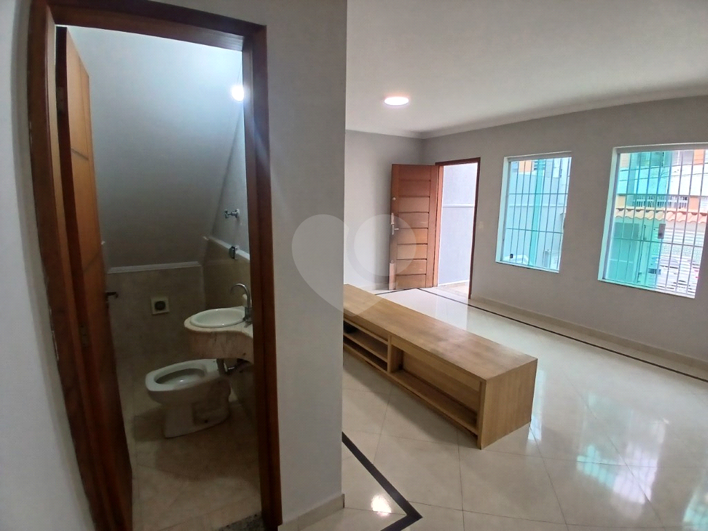 Sobrado Impecável à Venda na Vila Medeiros – Recém-Reformado e Pronto para Morar!