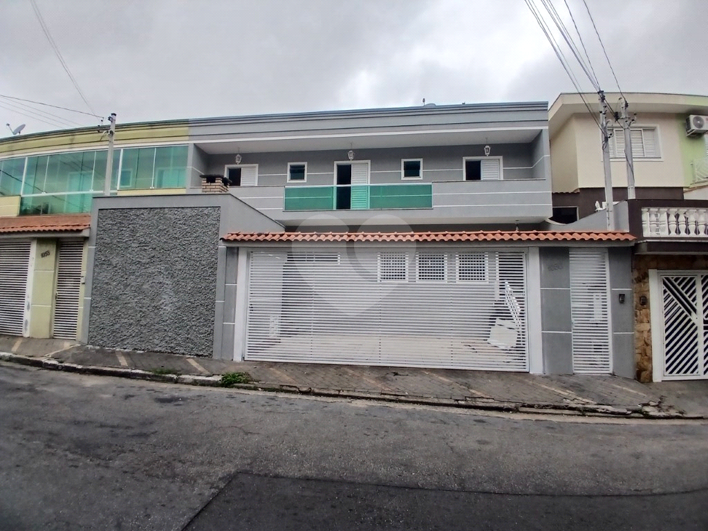 Sobrado Impecável à Venda na Vila Medeiros – Recém-Reformado e Pronto para Morar!