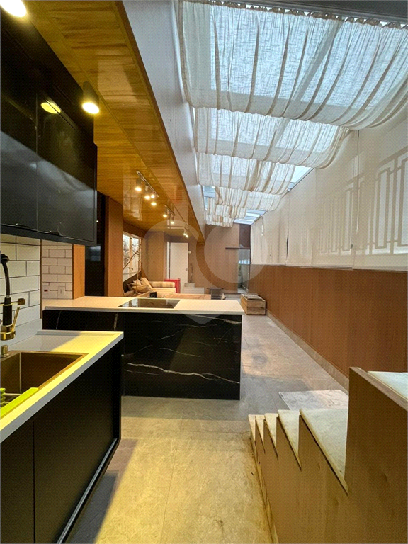 COBERTURA em SÍTIO TAMBORÉ ALPHAVILLE