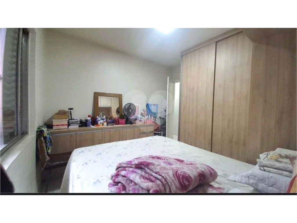 2 quartos e vaga de garagem 