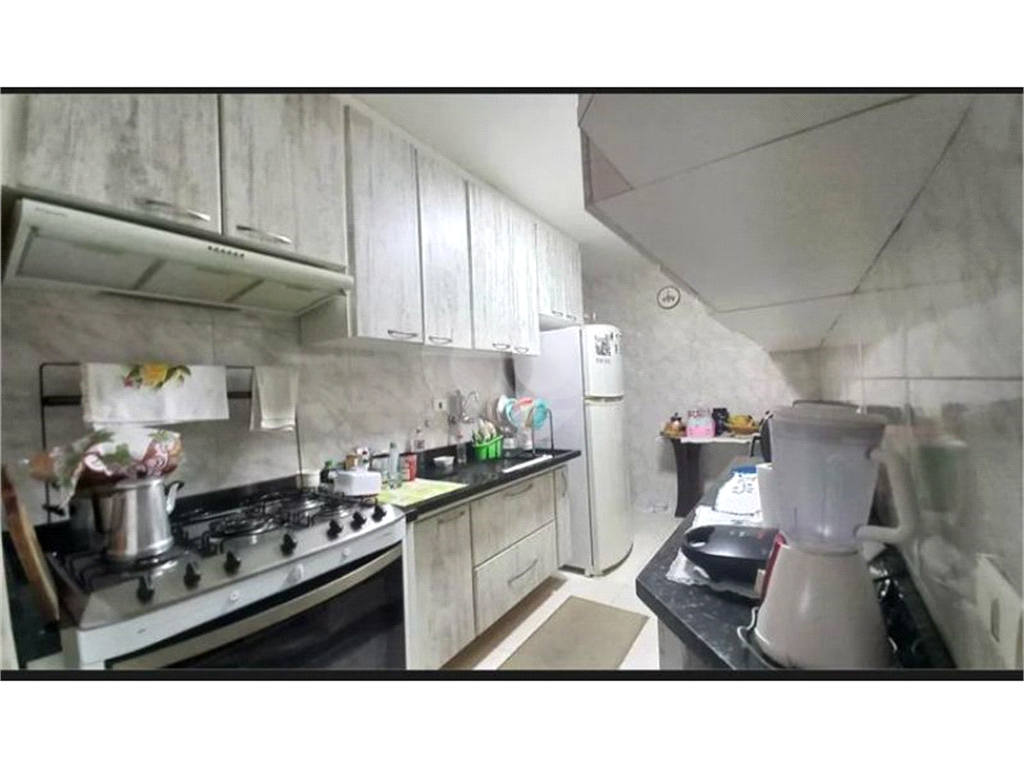 2 quartos e vaga de garagem 