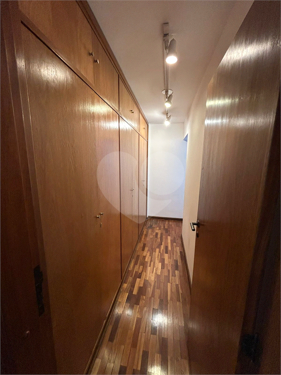 Apartamento de Alto Padrão em Perdizes com 3 Suítes