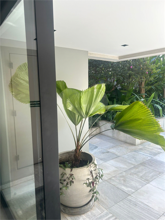 Apartamento de Alto Padrão em Perdizes com 3 Suítes