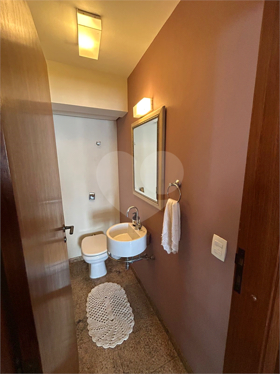 Apartamento de Alto Padrão em Perdizes com 3 Suítes