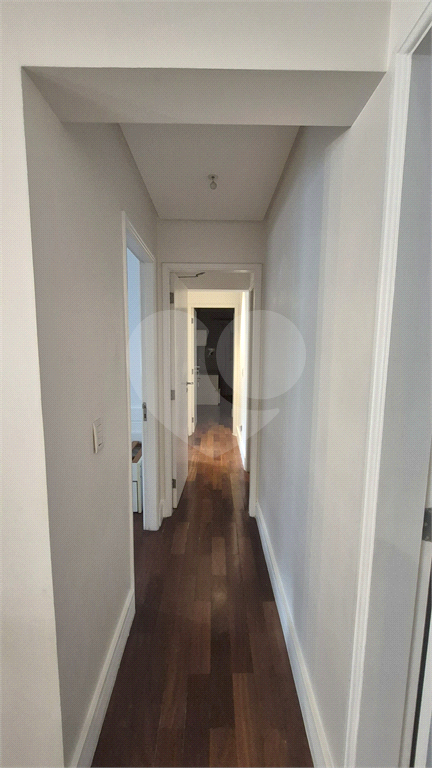 Apartamento a venda na Rua Dr. Tomas Carvalhal no bairro do Paraiso - 4 quartos sendo 3 suítes - andar alto - lazer