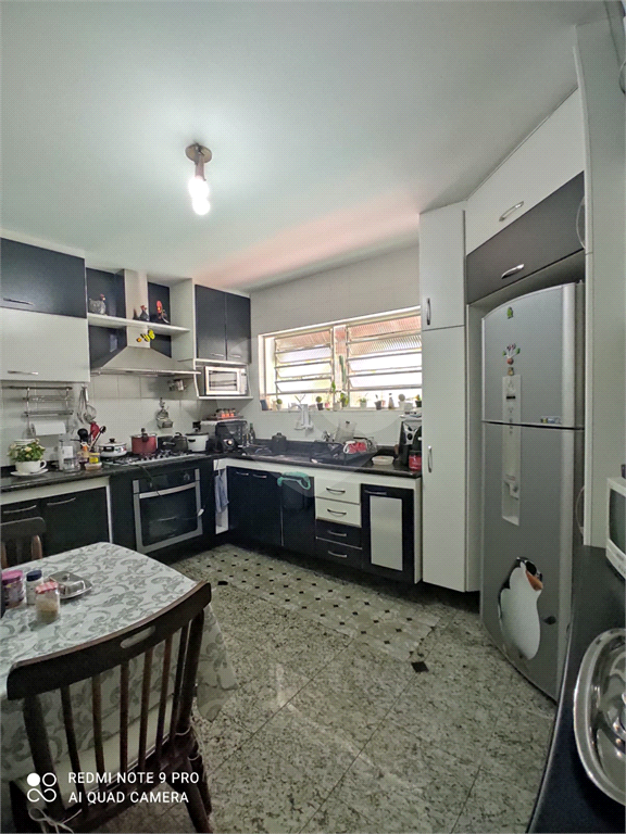 Excelente Casa Térrea com Piscina