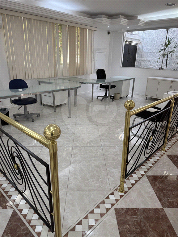 Casa comercial - Jardim América - 695 m²