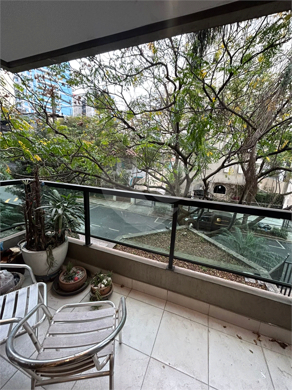 Apartamento na Vila Olimpia  mobiliado para locação, 3 dormitórios 1 suíte e 1 vaga 