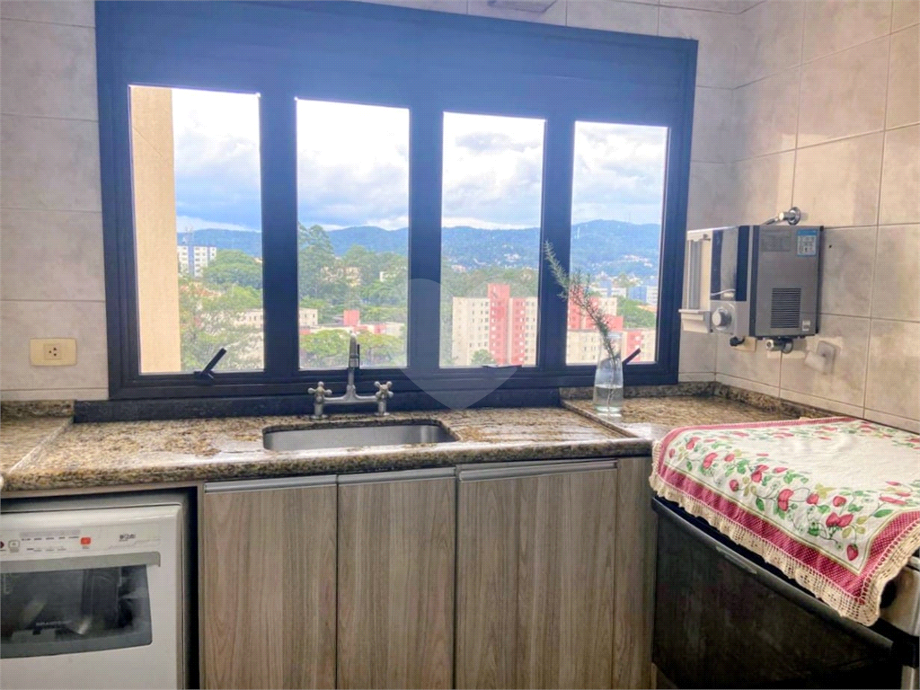Apartamento à venda com 3 quartos, 160m² - Foto 4