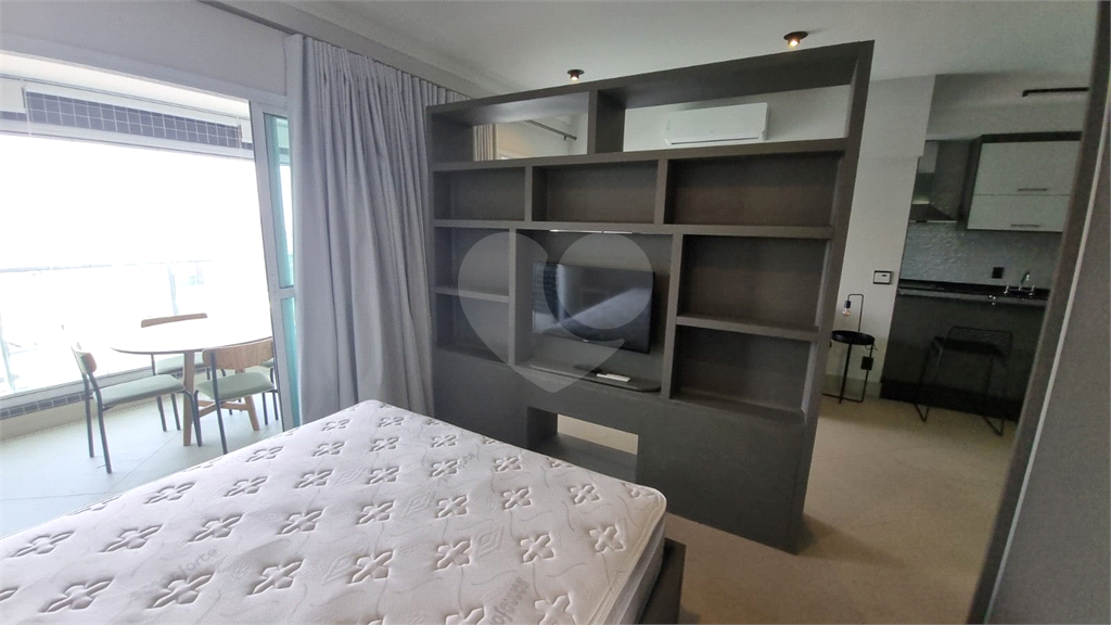 Apartamento Mobiliado no Anália Franco