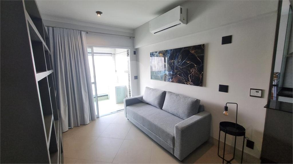 Apartamento Mobiliado no Anália Franco
