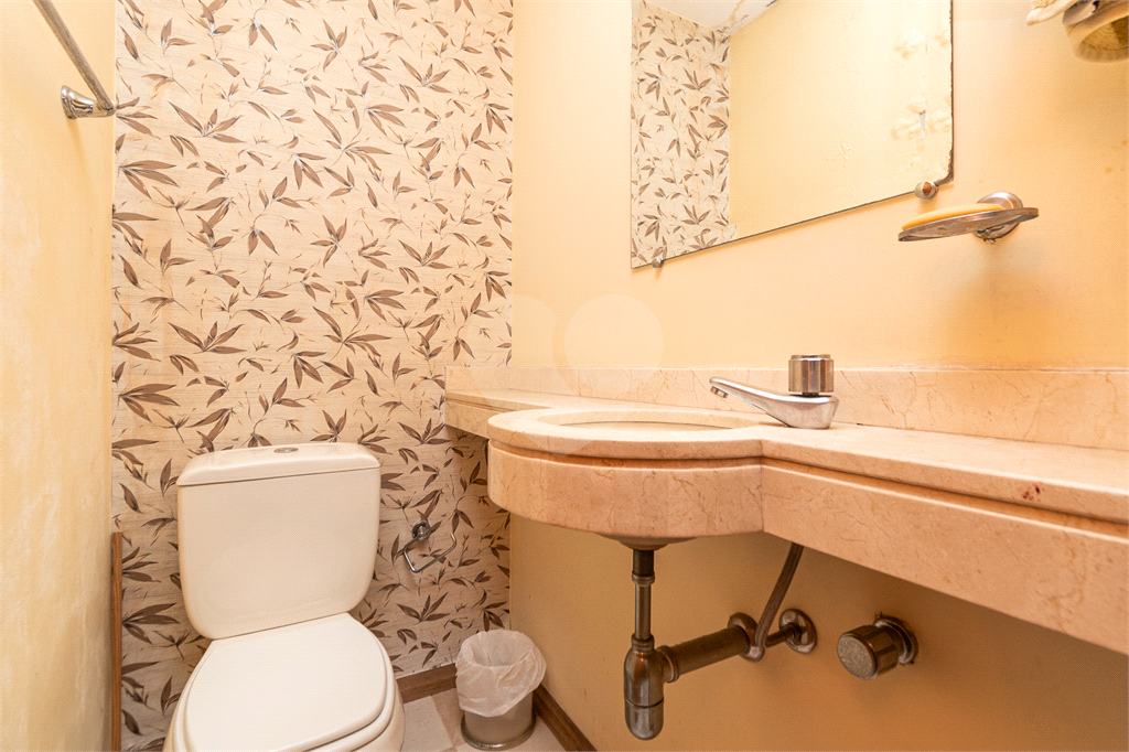 Locação apartamento 4 suítes e 4 vagas- Vista deslumbrante!