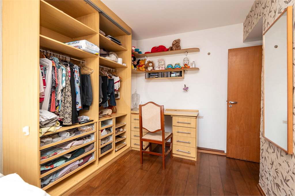 Locação apartamento 4 suítes e 4 vagas- Vista deslumbrante!