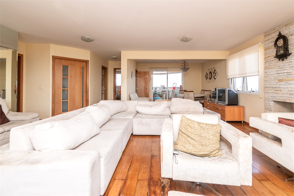 Locação apartamento 4 suítes e 4 vagas- Vista deslumbrante!