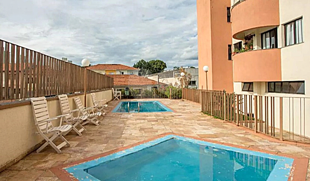 15 minutos Metrô Santana. 