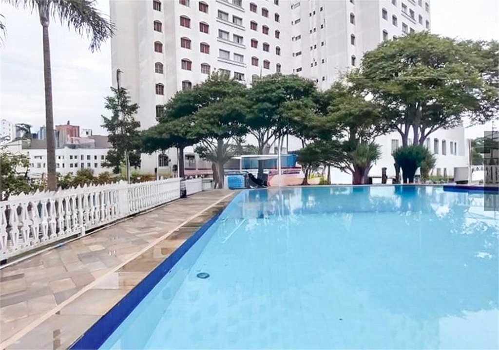 APARTAMENTO em SANTANA