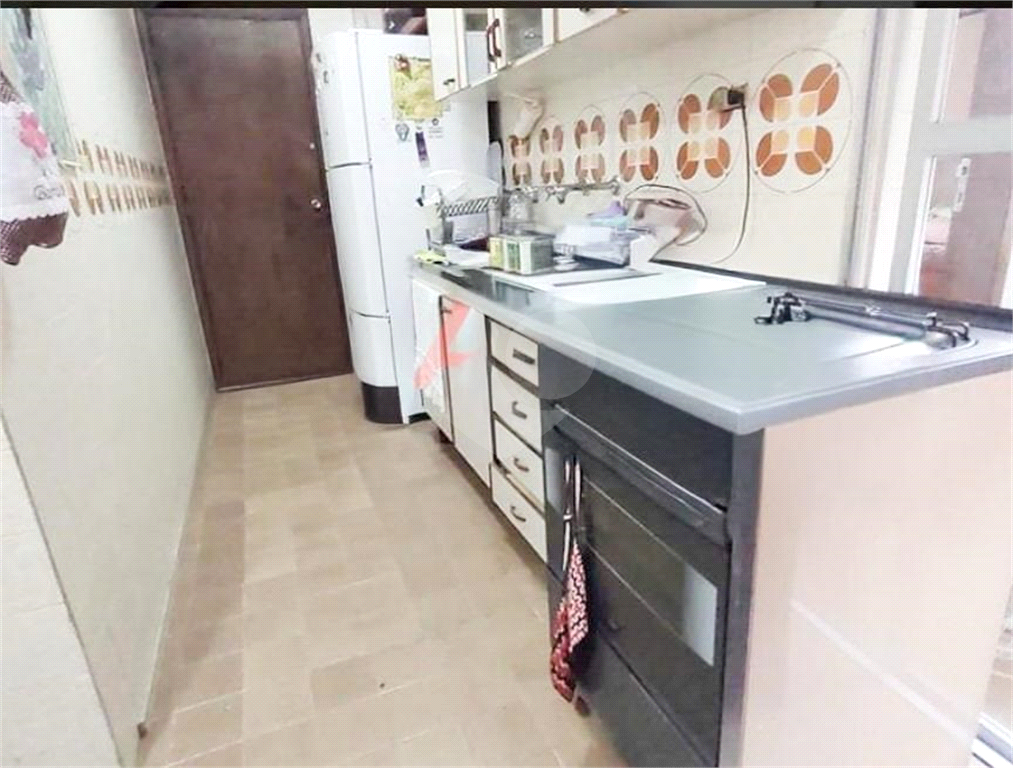 APARTAMENTO em SANTANA