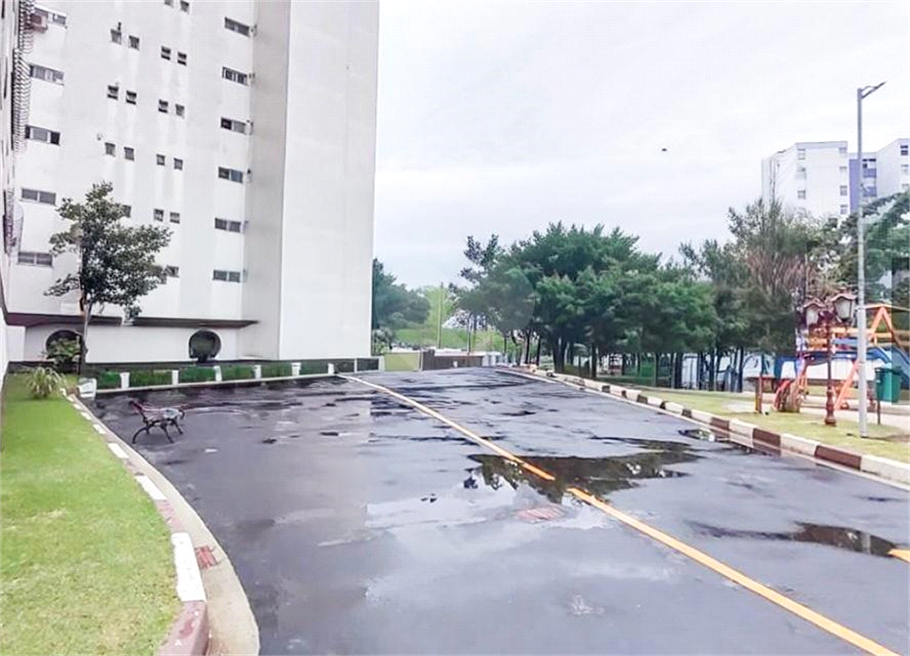 APARTAMENTO em SANTANA