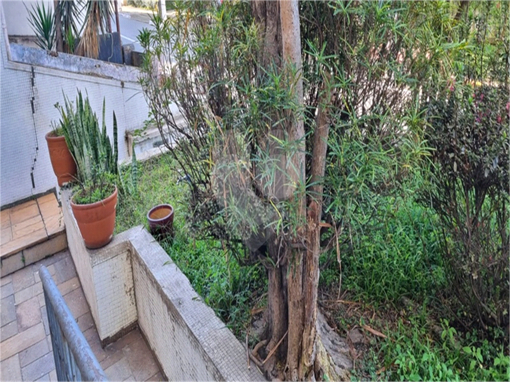 Terreno á venda em Santana com 291 m²