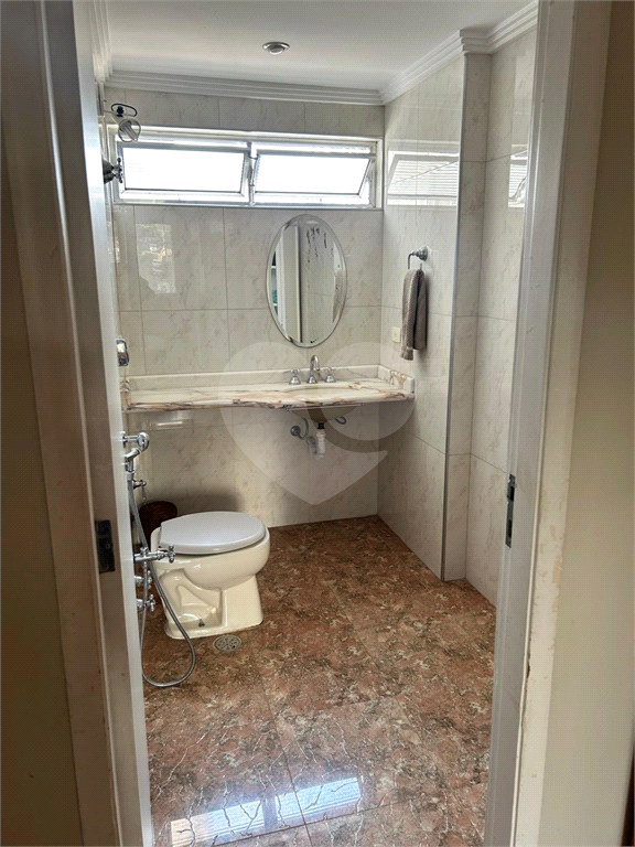 APARTAMENTO em HIGIENÓPOLIS