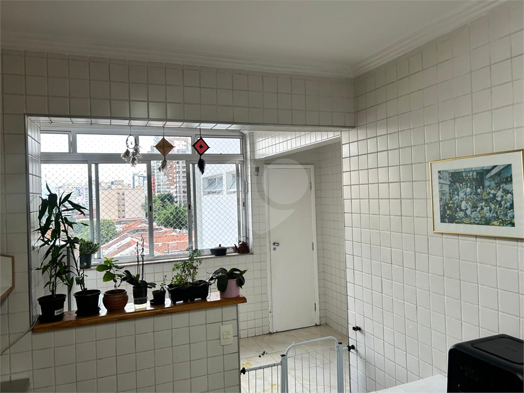 APARTAMENTO em HIGIENÓPOLIS