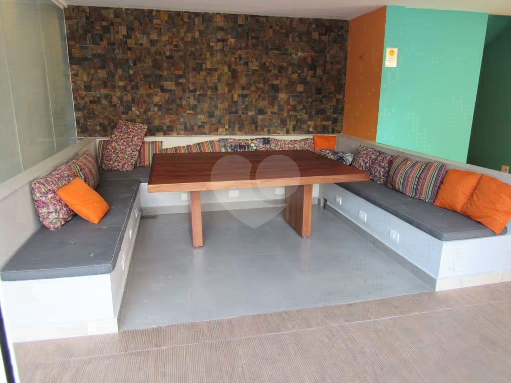 Cobertura Vila Ipojuca ( Condomínio Pateo Mondrian )