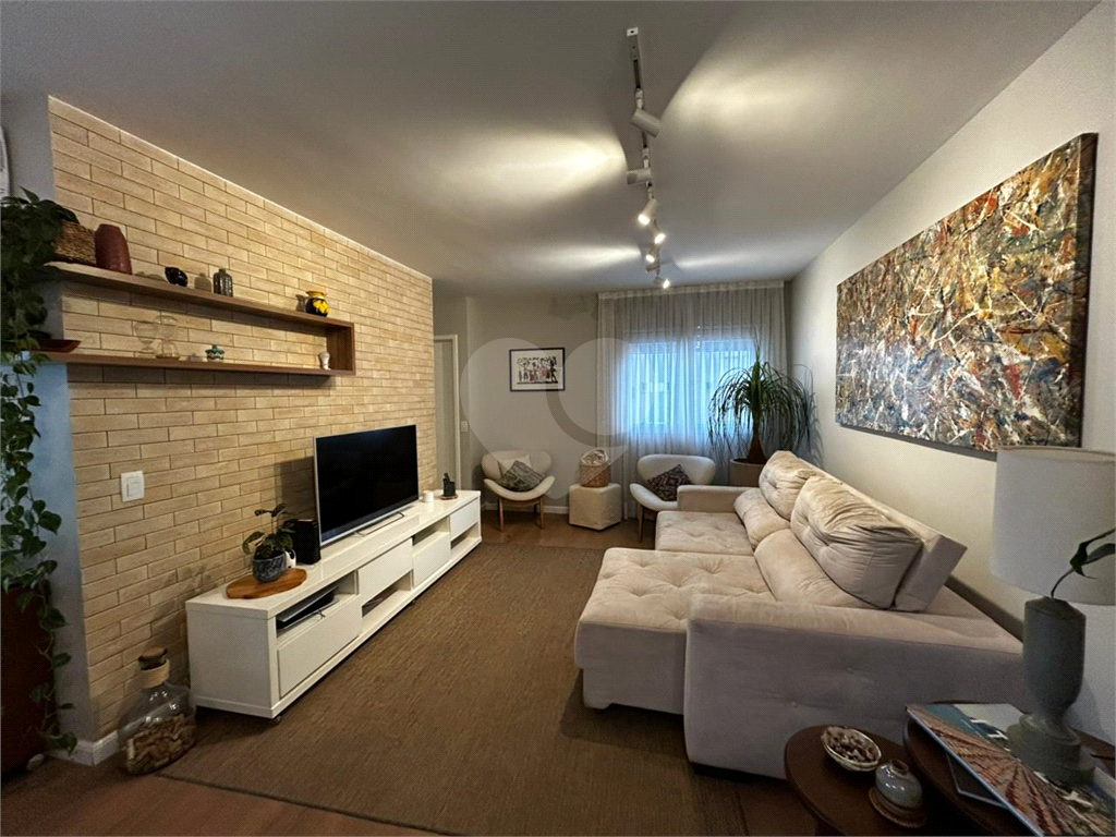 Apartamento com 2 suites e 2 vagas na Barra Funda