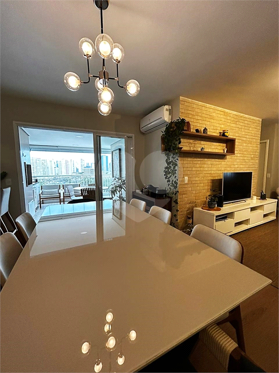 Apartamento com 2 suites e 2 vagas na Barra Funda