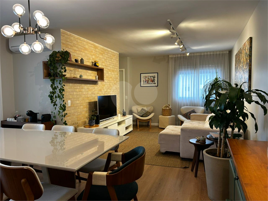 Apartamento com 2 suites e 2 vagas na Barra Funda