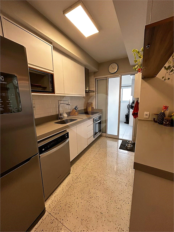 Apartamento com 2 suites e 2 vagas na Barra Funda